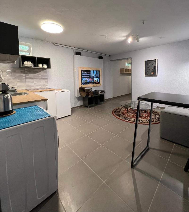 Cozy Fully-Equipped Apartment Near The Old City 耶路撒冷 外观 照片